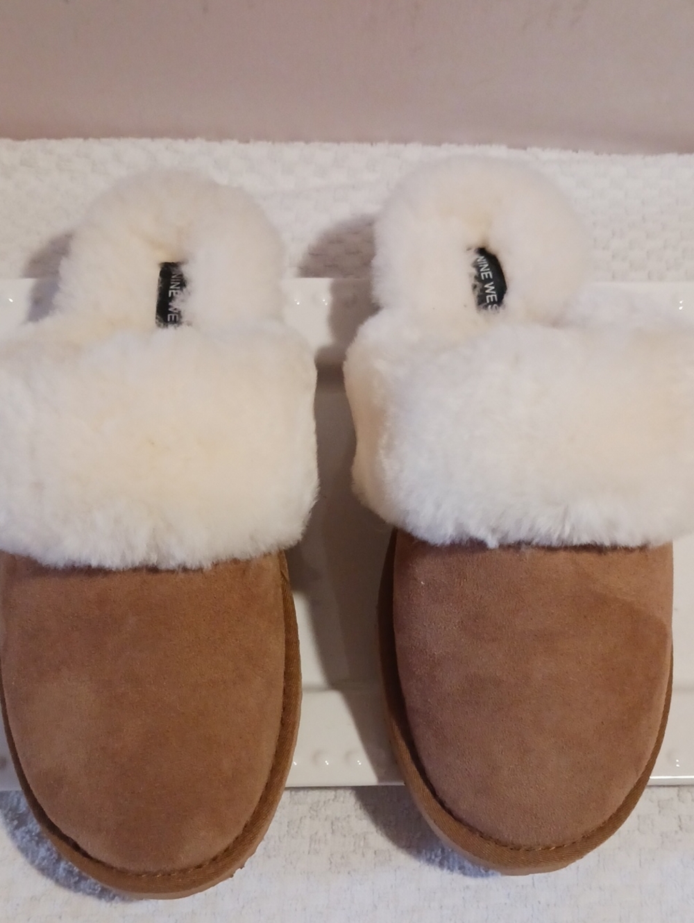 Gorgeous!Nine West ⚜️Brown Suede Slipper Clogs with Cream Plush Lining & Trim L
